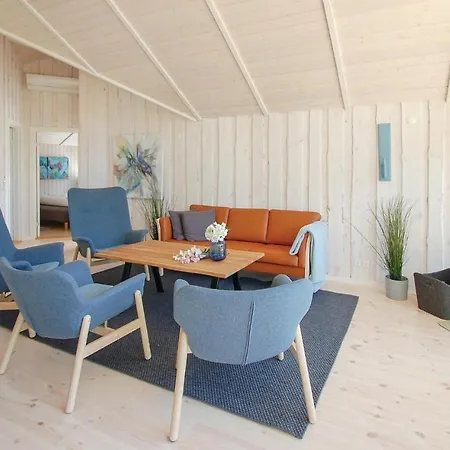 Дом отдыха Three-bedroom In Knebel