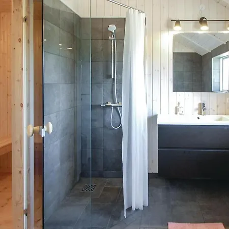 Дом отдыха Three-bedroom In Knebel